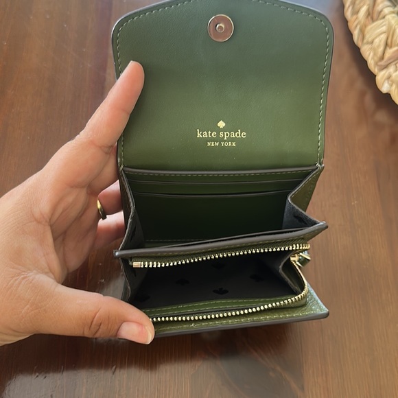 Olive green Kate Spade wallet - Picture 6 of 7